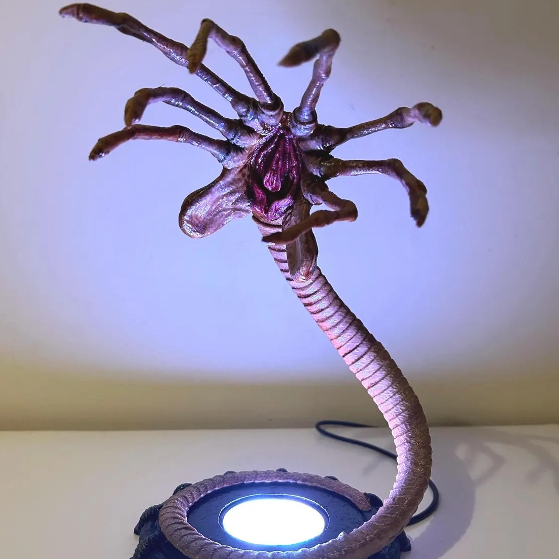 Lighting Decor Items - Alien Facehugger Lamp Nachtlampje, knipperend Halloween-pompoendecor